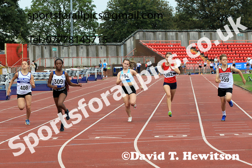 100 metres, Gateshead Tartan Games.  Photo: David T. Hewitson/Sports for All Pics